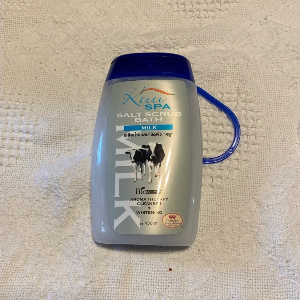 KUU Spa Salt Scrub Bath Milk 450 ml